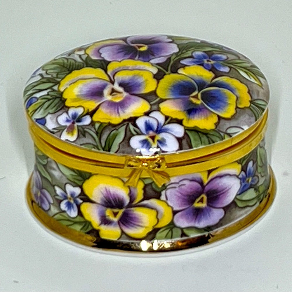 Ayshford Fine Bone China Trinket Box - Pansies